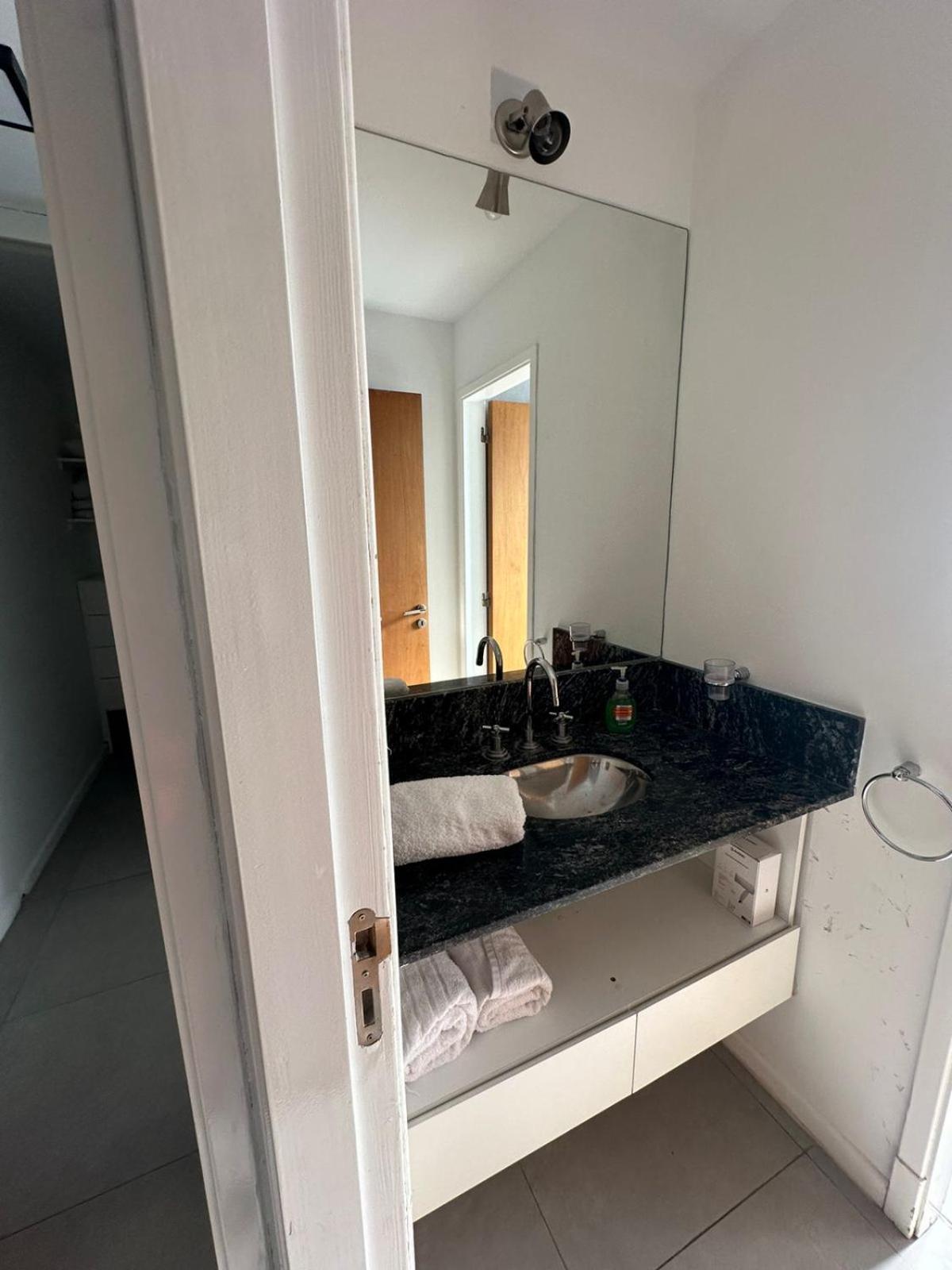 Em Departamento Amoblado Apartamento